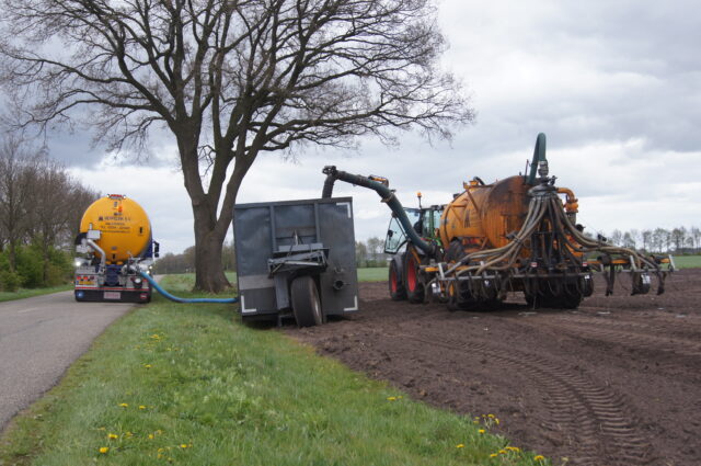Foto 4 van het album Mest transport
